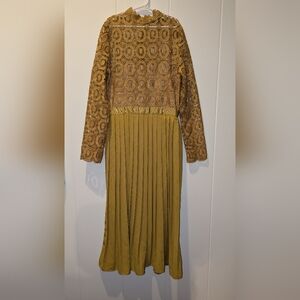 Little Mistress Yellow Pleated Dress - US 4